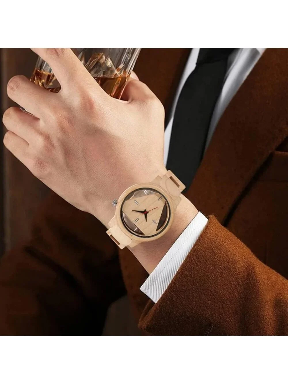 Men's Beige Classic Handmade Triangle Bamboo Analog Date Quartz Wooden Watch